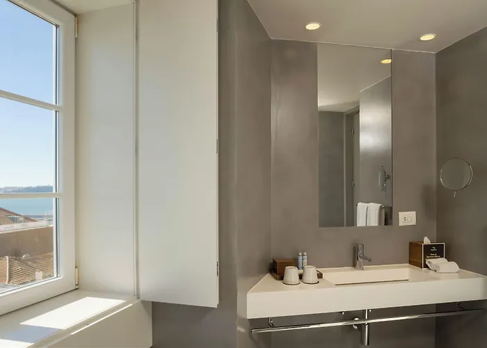 Memmo Alfama - Design Hotel 4*